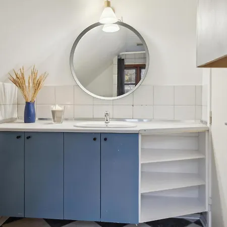3 Bedroom Lovely In