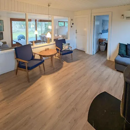 3 Bedroom Lovely In Hals